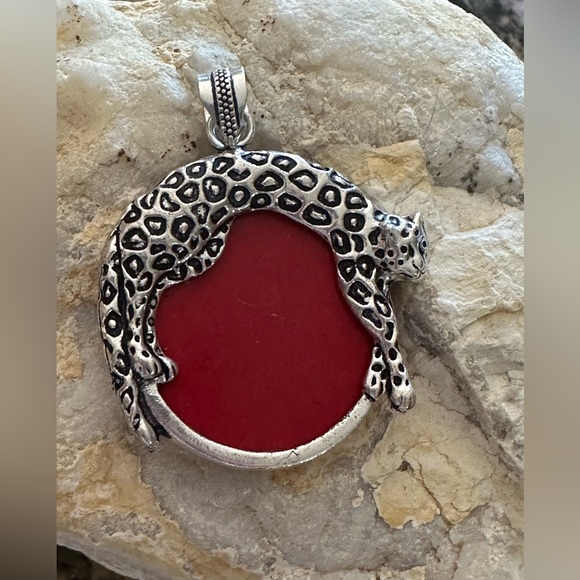 Natural Round Red Coral Pendant with Leopard on top. - Picture 1 of 4